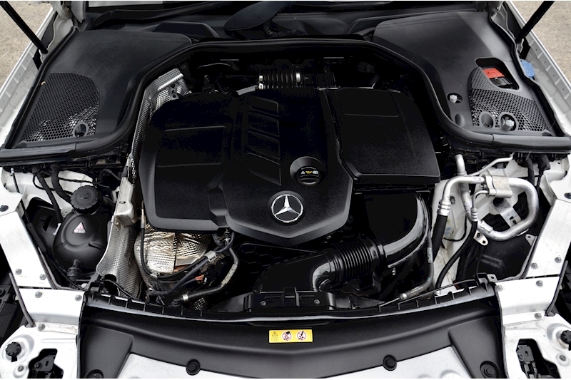 Mercedes-Benz E220d AMG Line Convertible E220d AMG Line Convertible Image 33