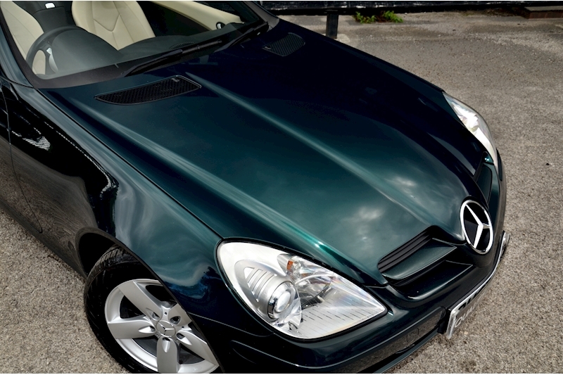 Mercedes-Benz SLK 280 Rare Andradite Green Metallic + Air Scarf + 1 Former Keeper Image 12