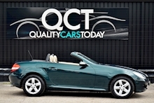 Mercedes-Benz SLK 280 Rare Andradite Green Metallic + Air Scarf + 1 Former Keeper - Thumb 7