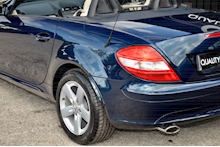 Mercedes-Benz SLK 3.0 SLK280 Convertible 2dr Petrol 7G-Tronic (222 g/km, 231 bhp) - Thumb 30