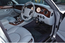 Bentley Arnage Arnage 6.8 4dr Saloon Automatic Petrol - Thumb 6