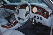 Bentley Arnage Arnage 6.8 4dr Saloon Automatic Petrol - Thumb 24