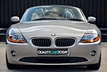 BMW Z4 2.2 SE Manual 1 Owner + Just 14k Miles + Outstanding - Thumb 3