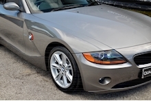 BMW Z4 2.2 SE Manual 1 Owner + Just 14k Miles + Outstanding - Thumb 12