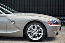 BMW Z4 2.2 SE Manual 1 Owner + Just 14k Miles + Outstanding - Thumb 11