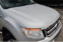Ford Ranger Limited *NO VAT + Full History + Sat Nav + Reverse Cam + Outstanding* - Thumb 10