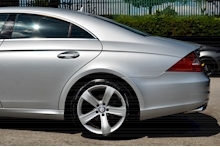 Mercedes-Benz CLS 320 CDI 1 Owner + 12 Mercedes Main Dealer Services - Thumb 11