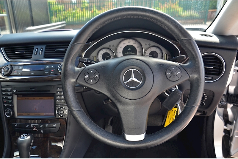 Mercedes-Benz CLS 320 CDI 1 Owner + 12 Mercedes Main Dealer Services Image 19