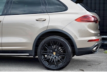 Porsche Cayenne D Over £20k in Cost Options + Huge / Rare Spec - Thumb 45