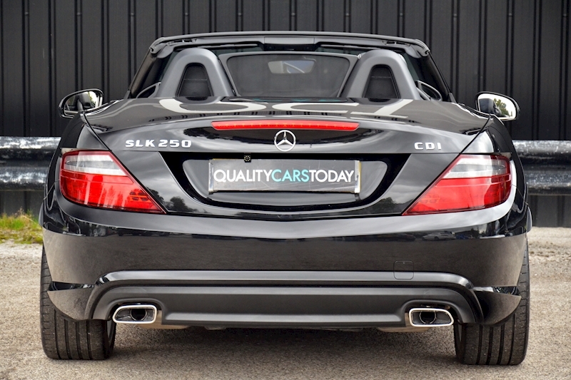 Mercedes-Benz SLK 250 CDI AMG Sport Pano Roof + AirScarf + Heated Seats + DAB + Reverse Camera Image 4