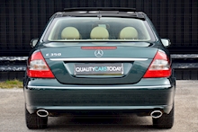 Mercedes-Benz E350 Elegance Rare Colour + Rare Model + Beautiful Example - Thumb 4