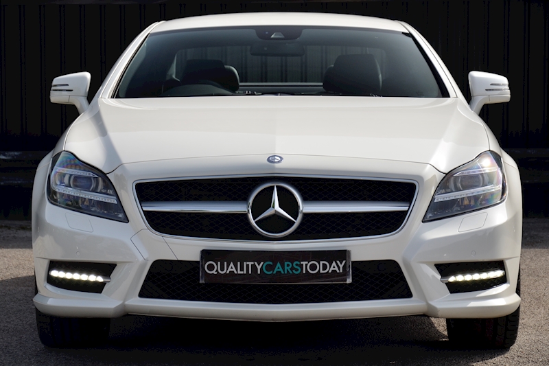 Mercedes-Benz CLS 3.0 CLS350 CDI V6 BlueEfficiency Sport Coupe 4dr Diesel G-Tronic+ Euro 5 (265 ps) Image 3