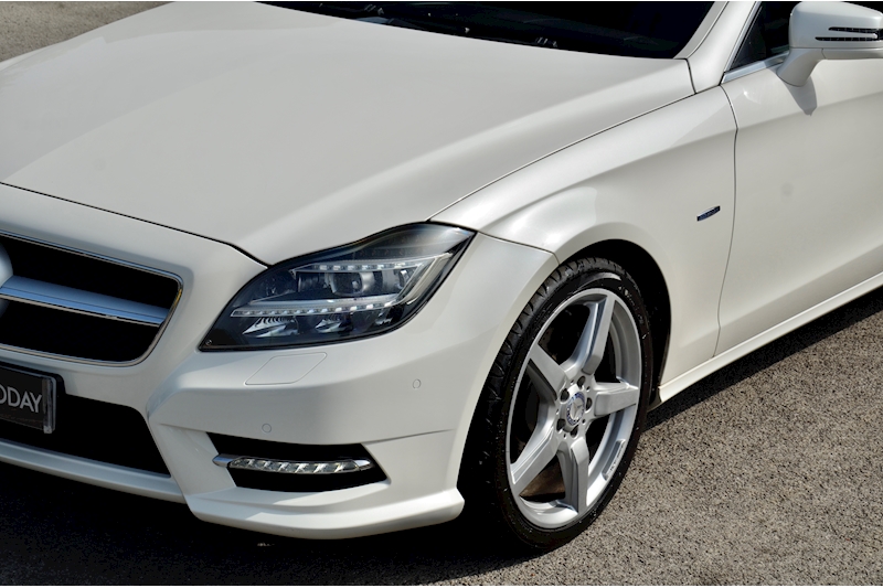 Mercedes-Benz CLS 3.0 CLS350 CDI V6 BlueEfficiency Sport Coupe 4dr Diesel G-Tronic+ Euro 5 (265 ps) Image 9