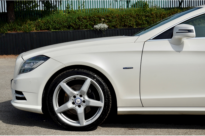 Mercedes-Benz CLS 3.0 CLS350 CDI V6 BlueEfficiency Sport Coupe 4dr Diesel G-Tronic+ Euro 5 (265 ps) Image 10