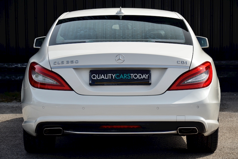 Mercedes-Benz CLS 3.0 CLS350 CDI V6 BlueEfficiency Sport Coupe 4dr Diesel G-Tronic+ Euro 5 (265 ps) Image 4