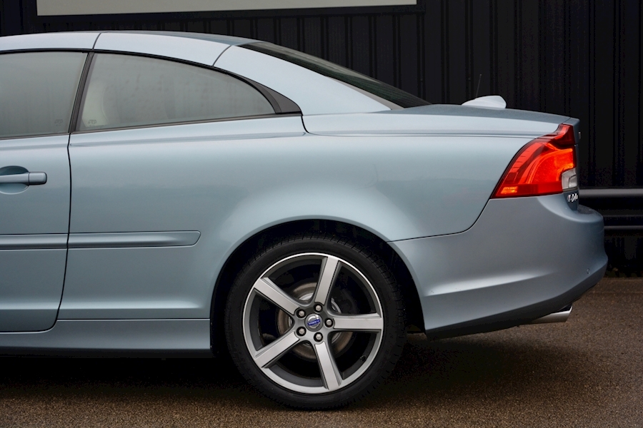 Volvo C70 2.0 D4 SE Lux 1 Former Keeper + Full Volvo History + Just 18k Miles Image 11