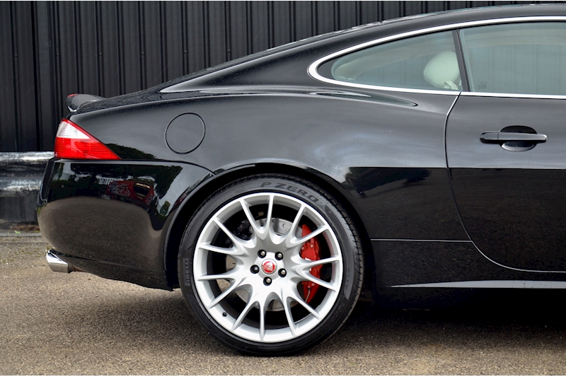 Jaguar XKR Very Rare Specification + Vortex Wheels + Jaguar Brakes Upgrade Image 15