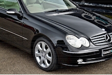 Mercedes-Benz CLK 320 Elegance Ultra Low Mileage + Full Service History - Thumb 13