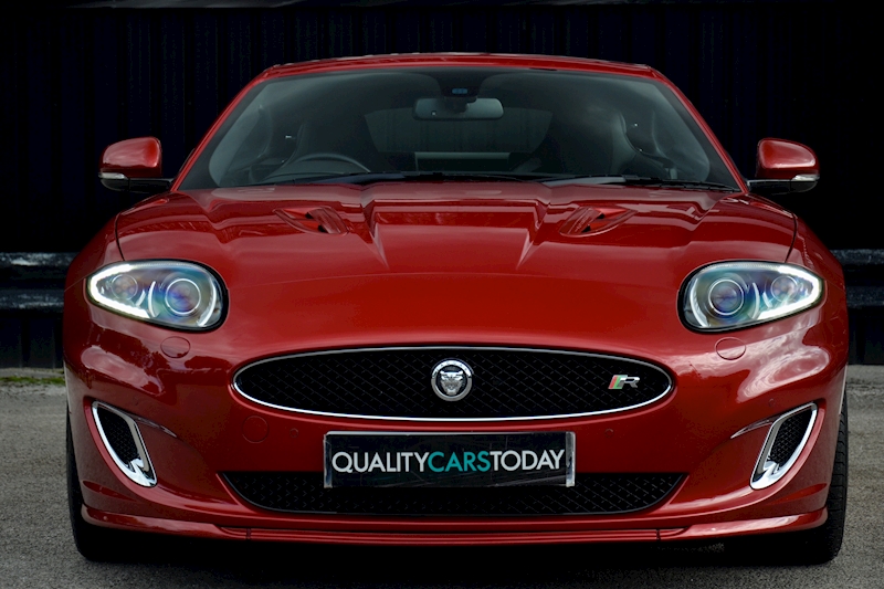 Jaguar XKR Dynamic Pack + Performance Seats + Active Exhaust Image 3