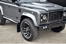 Land Rover Defender 90 2.2 TD + Just 17k Miles + Exceptional Condition - Thumb 17