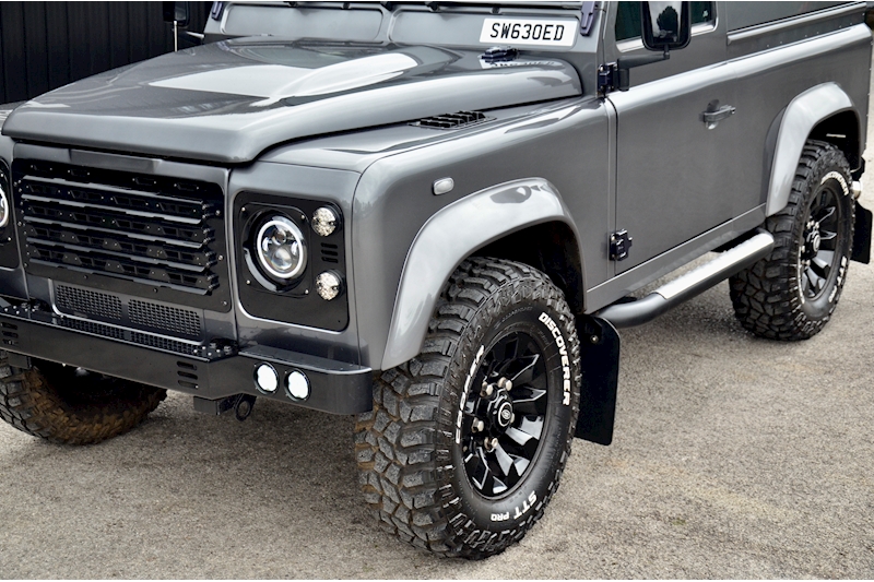 Land Rover Defender 90 2.2 TD + Just 17k Miles + Exceptional Condition Image 30