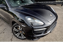 Porsche Cayenne GTS 1 Former Keeper + Full Porsche History + £17k Cost Options - Thumb 31