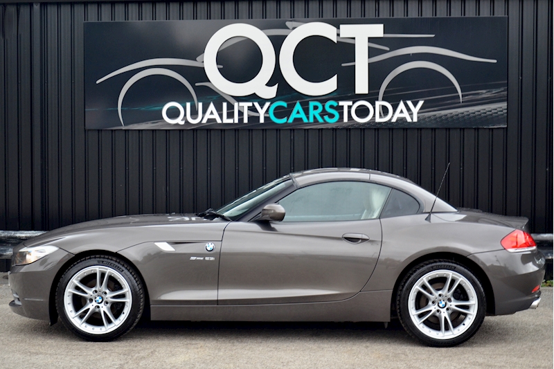 BMW Z4 2.5 23i Convertible 2dr Petrol Manual sDrive Euro 5 (204 ps) Image 1