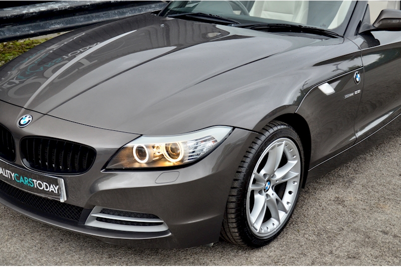 BMW Z4 2.5 23i Convertible 2dr Petrol Manual sDrive Euro 5 (204 ps) Image 28