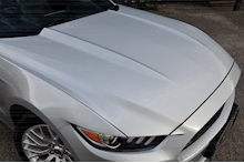 Ford Mustang GT Convertible 5.0 V8 Automatic + Custom Pack + Roush Exhaust + Exceptional - Thumb 15