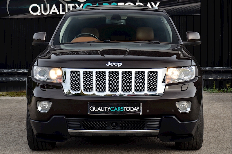 Jeep Grand Cherokee Overland Summit Huge Rare Spec + Nappa + Panoramic Roof + Adaptive Cruise Image 3