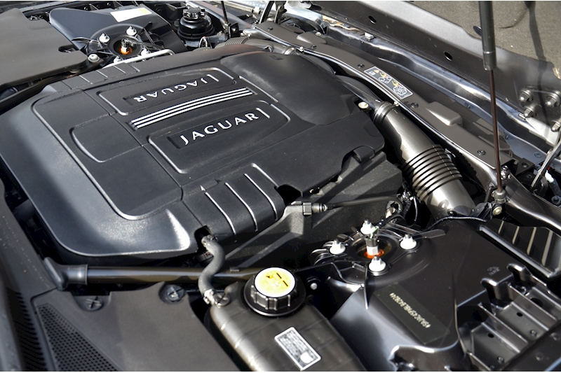 Jaguar XK 5.0 V8 Portfolio Coupe 2dr Petrol Auto Euro 5 (385 ps) Image 40
