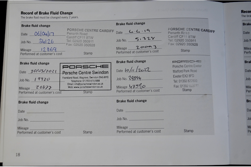Porsche Macan S Full Porsche Main Dealer History + Over 15k Cost Options Image 31