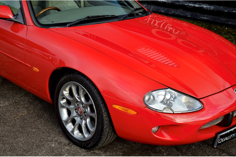 Jaguar XKR Fully Documented History + New Chains / Tensioners 2022 Image 15