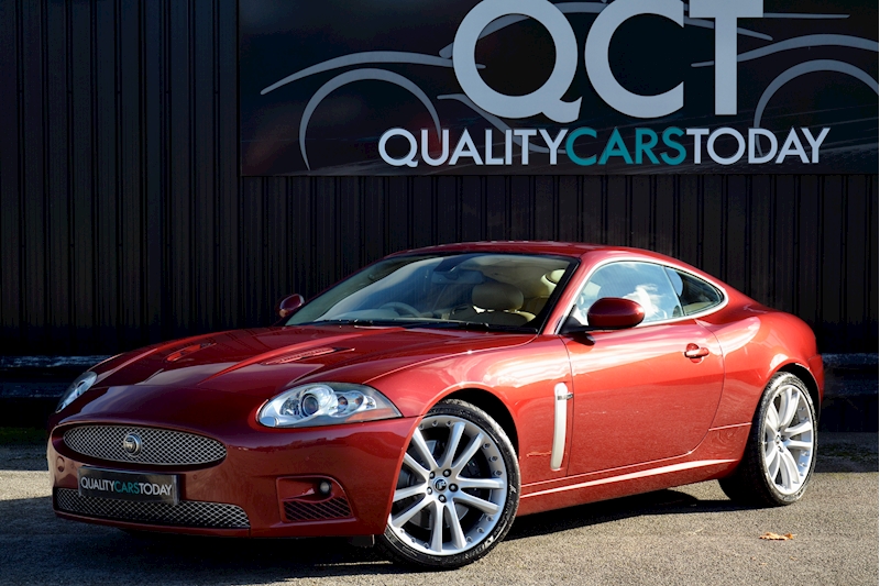 Jaguar XKR 16 Service Stamps + Rare Specification Image 5