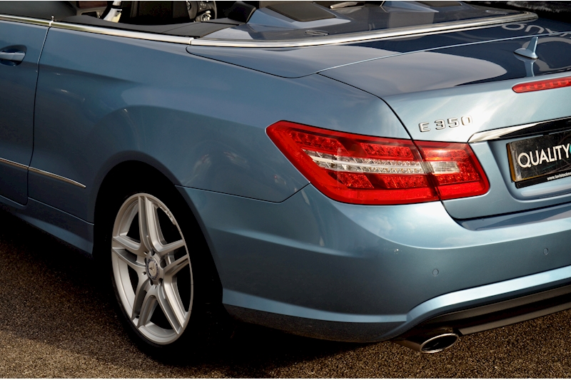 Mercedes-Benz E350 CDI Sport Convertible AirScarf + Reverse Camera + Just Serviced by MB Image 28