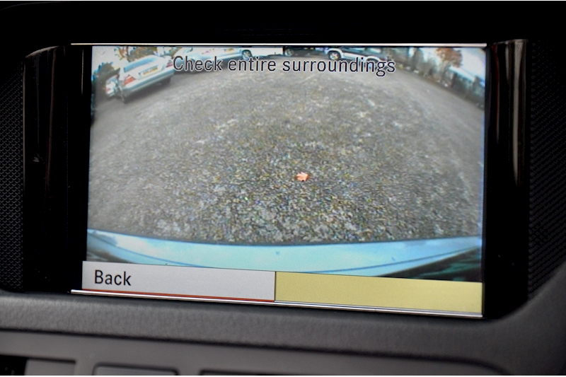 Mercedes-Benz E350 CDI Sport Convertible AirScarf + Reverse Camera + Just Serviced by MB Image 31