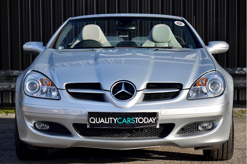 Mercedes-Benz SLK 200 Kompressor Just 24k Miles + Outstanding Condition Image 3