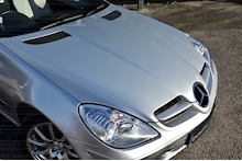 Mercedes-Benz SLK 200 Kompressor Just 24k Miles + Outstanding Condition - Thumb 33