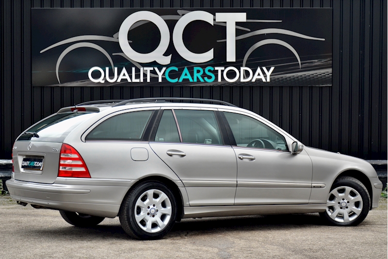 Mercedes-Benz C200 CDI Elegance SE Estate 1 Former Keeper + Leather + COMAND + Just Serviced by MB Image 17