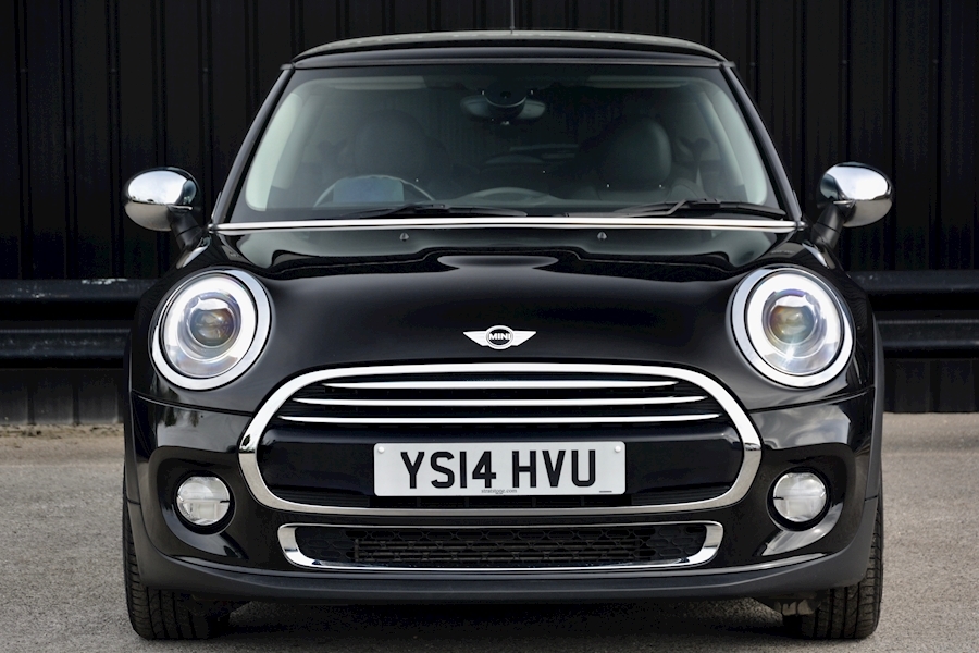 Mini Mini Mini Cooper 1.5 3dr Hatchback Manual Petrol Image 3