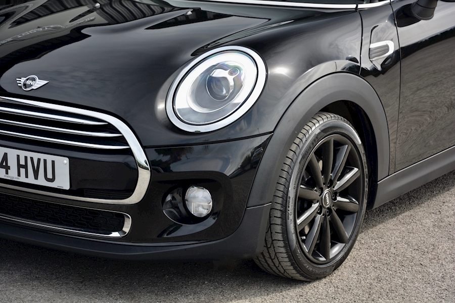 Mini Mini Mini Cooper 1.5 3dr Hatchback Manual Petrol Image 13