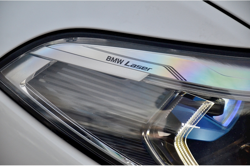 BMW X5 M50d Huge Spec + BMW Individual Interior + Laser Lights + Driving Assistant Pack Image 6