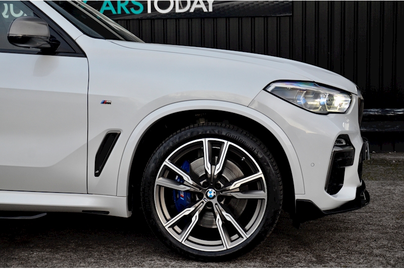 BMW X5 M50d Huge Spec + BMW Individual Interior + Laser Lights + Driving Assistant Pack Image 12