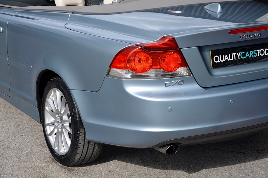 Volvo C70 2.5 T5 SE Automatic Full Service History + Beatiful Condition Image 16