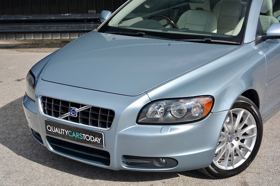 Volvo C70 2.5 T5 SE Automatic Full Service History + Beatiful Condition Image 36