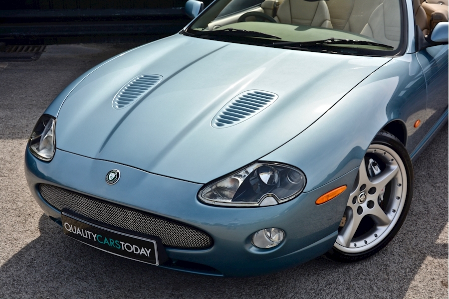Jaguar XKR 4.2 V8 Convertible 1 Former Keeper + Total Spec + Full Jaguar History Image 43
