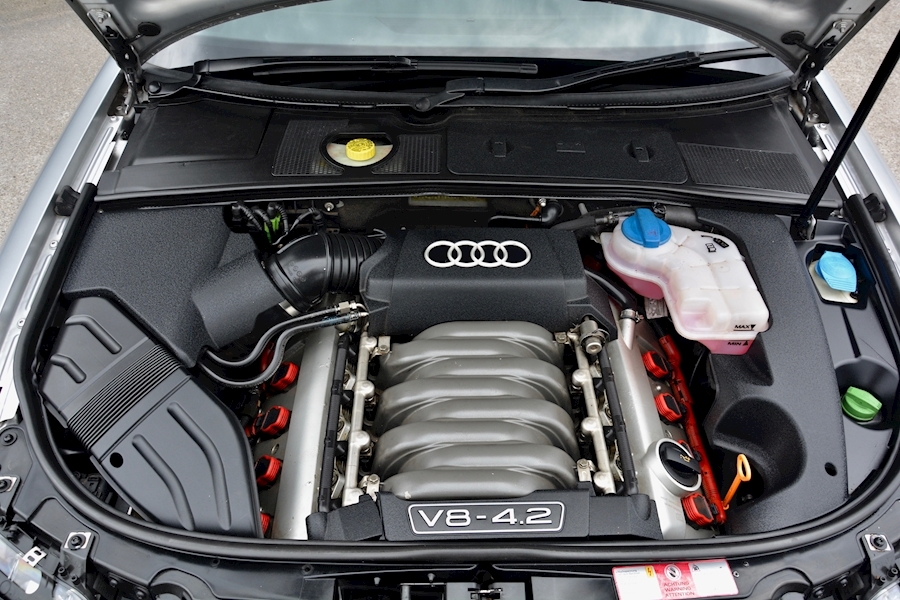 Audi S4 4.2 V8 Manual Convertible S4 4.2 V8 Manual Image 33