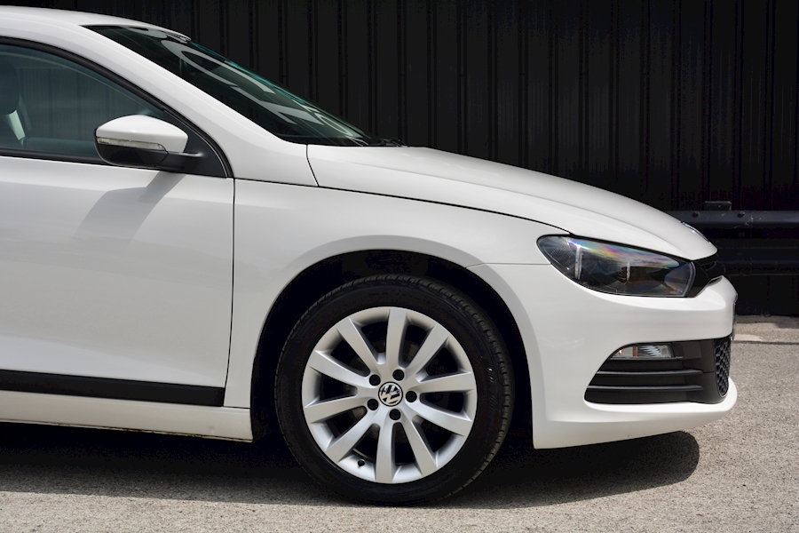 Volkswagen Scirocco Scirocco Tdi Bluemotion Technology 2.0 2dr Coupe Manual Diesel Image 13