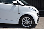 Smart Fortwo Cabrio Passion 1.0 MHD Softtouch Full Service History + Sat Nav + Heated Seats - Thumb 13