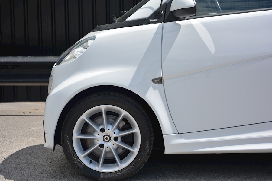 Smart Fortwo Cabrio Passion 1.0 MHD Softtouch Full Service History + Sat Nav + Heated Seats Image 16
